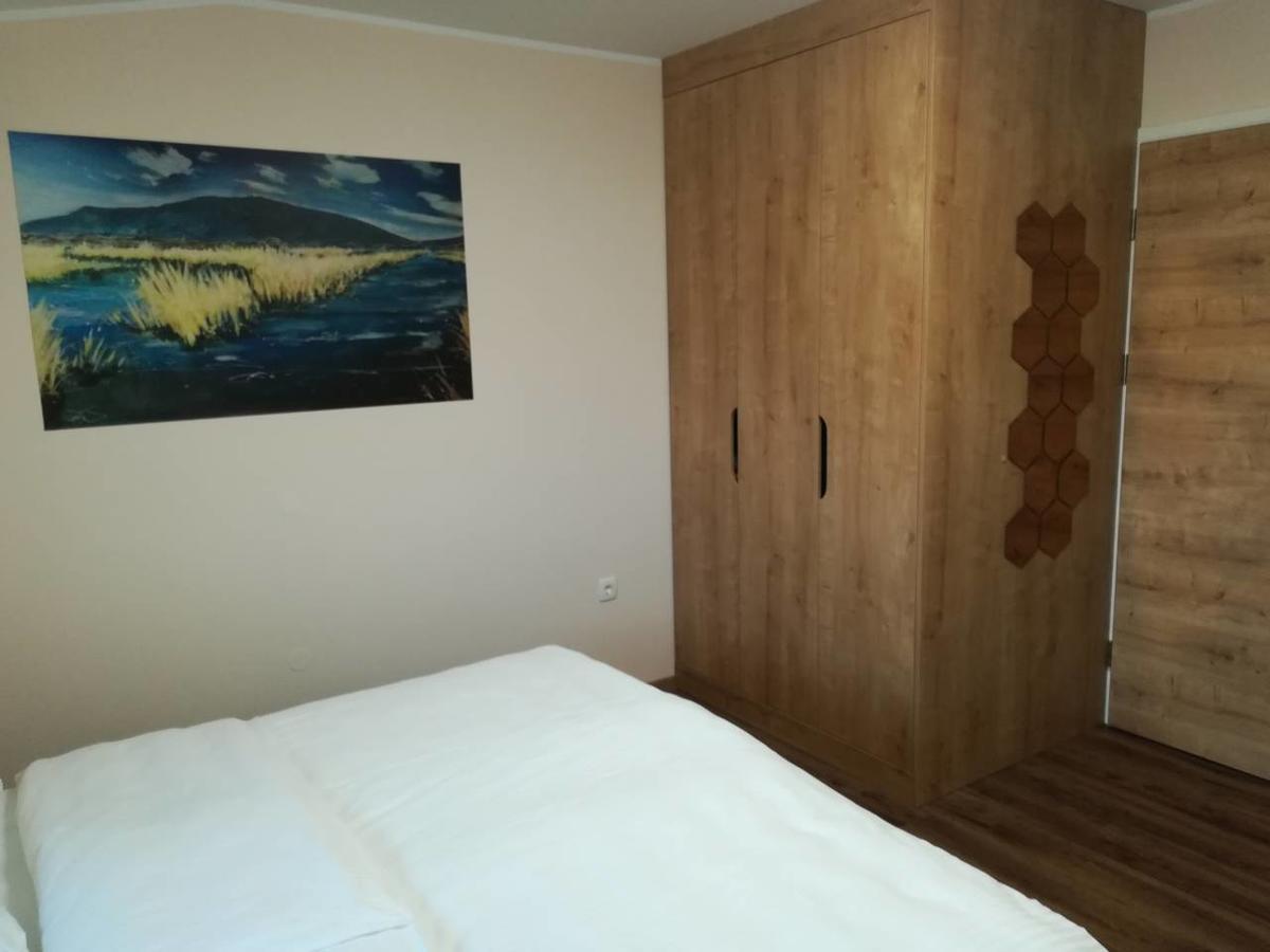 Gostilna S Prenocisci Pav Hotel Rakek Eksteriør billede